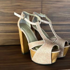 Jessica Simpson Pink Dolee Platform heels Size 8M- make an offer